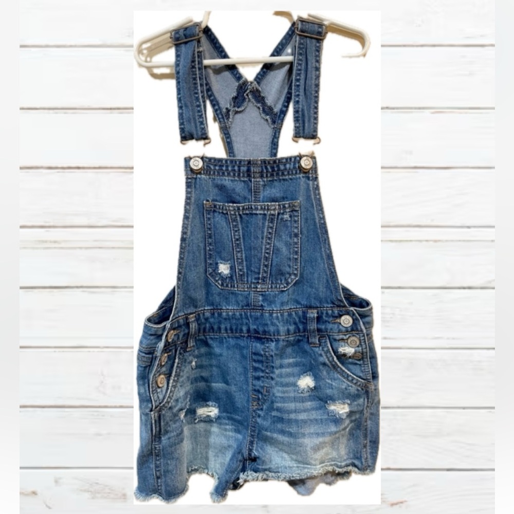 Overall Distressed Denim shorts